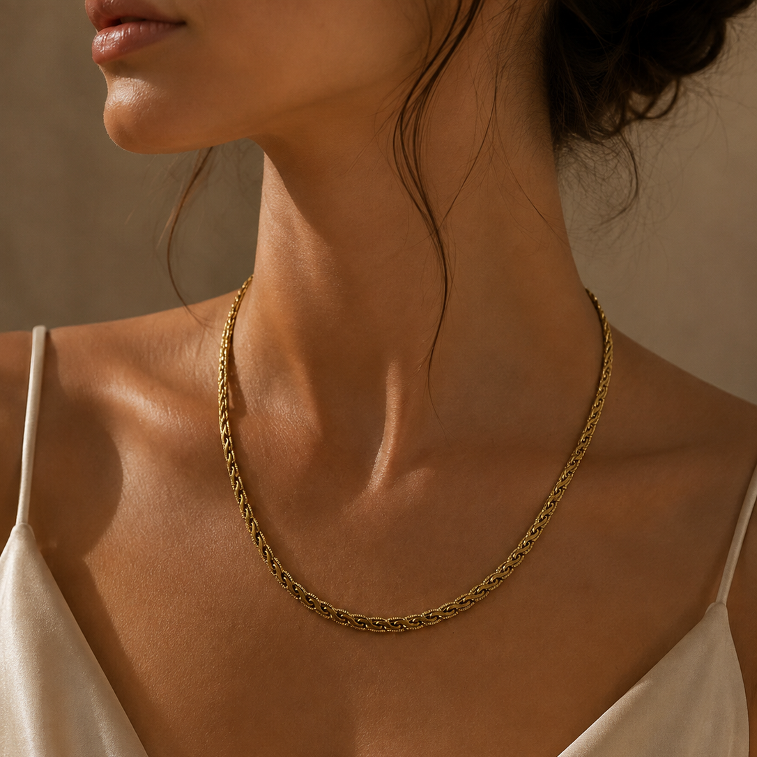 Marais Chain Necklace