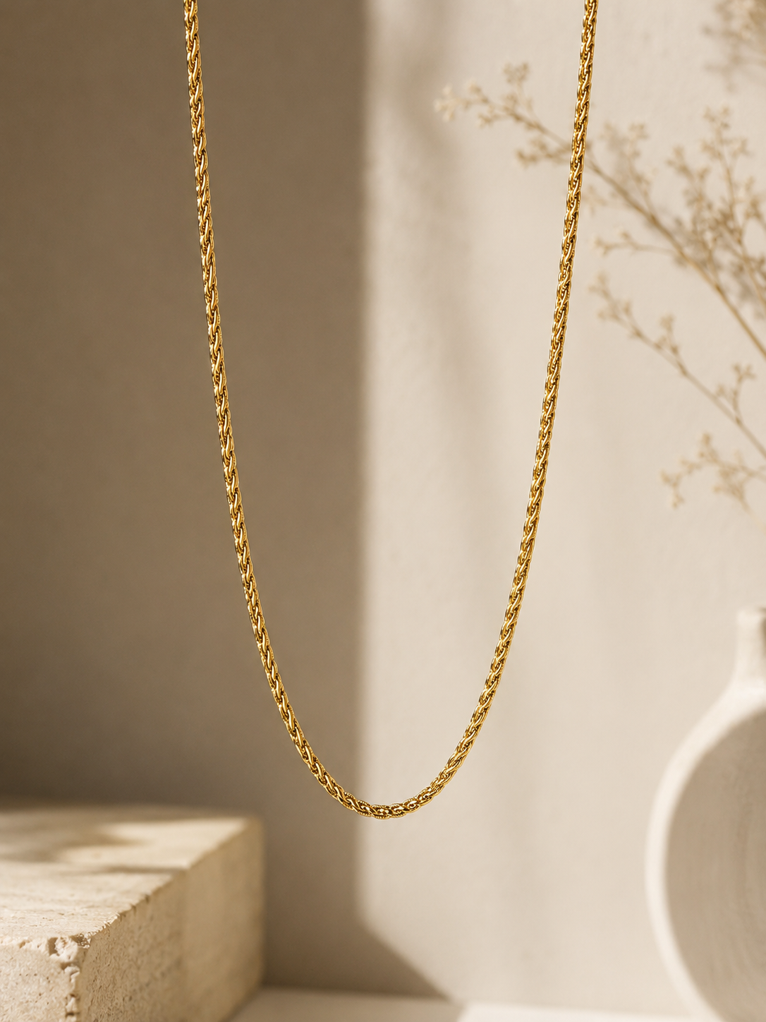 Marais Chain Necklace