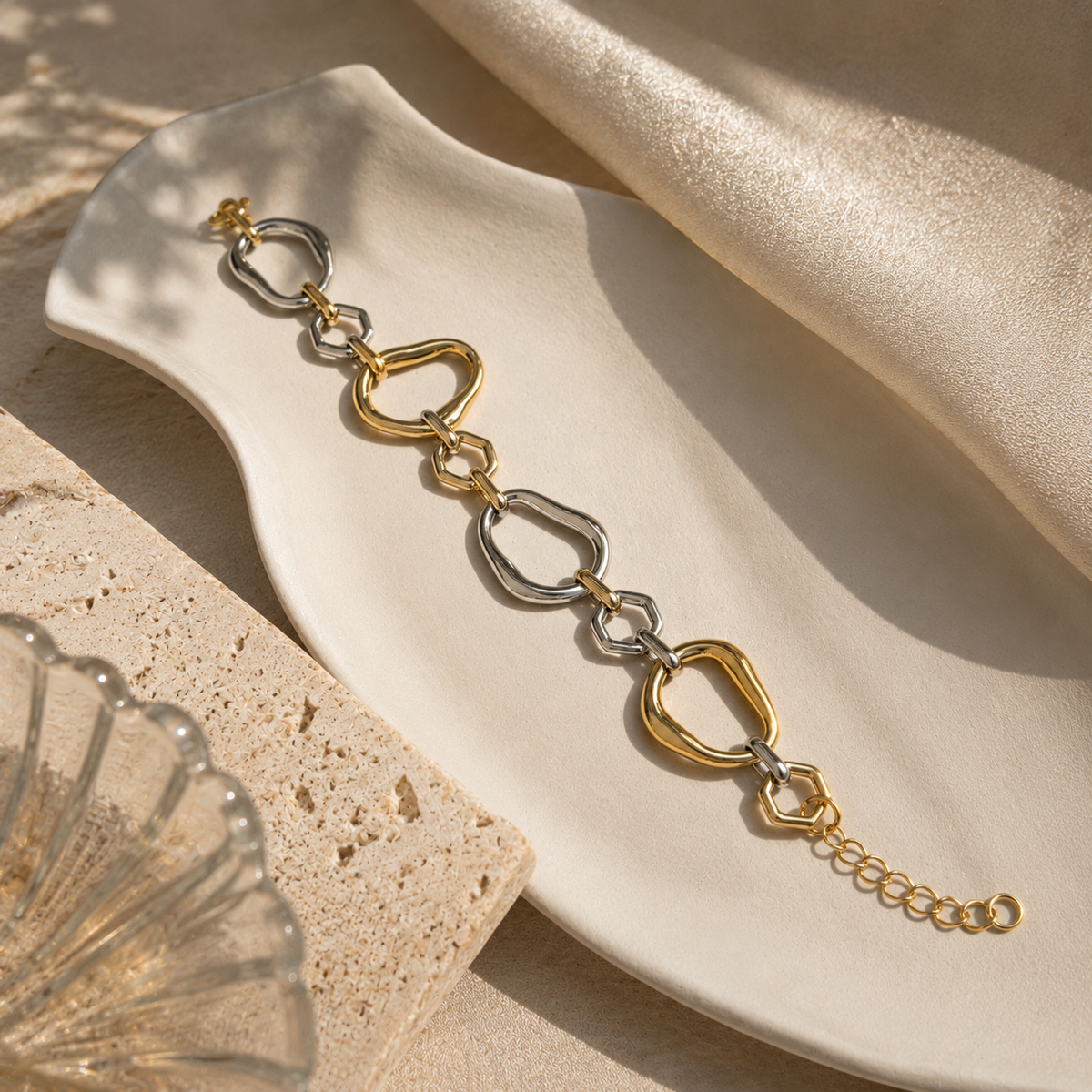 Mira Link Bracelet