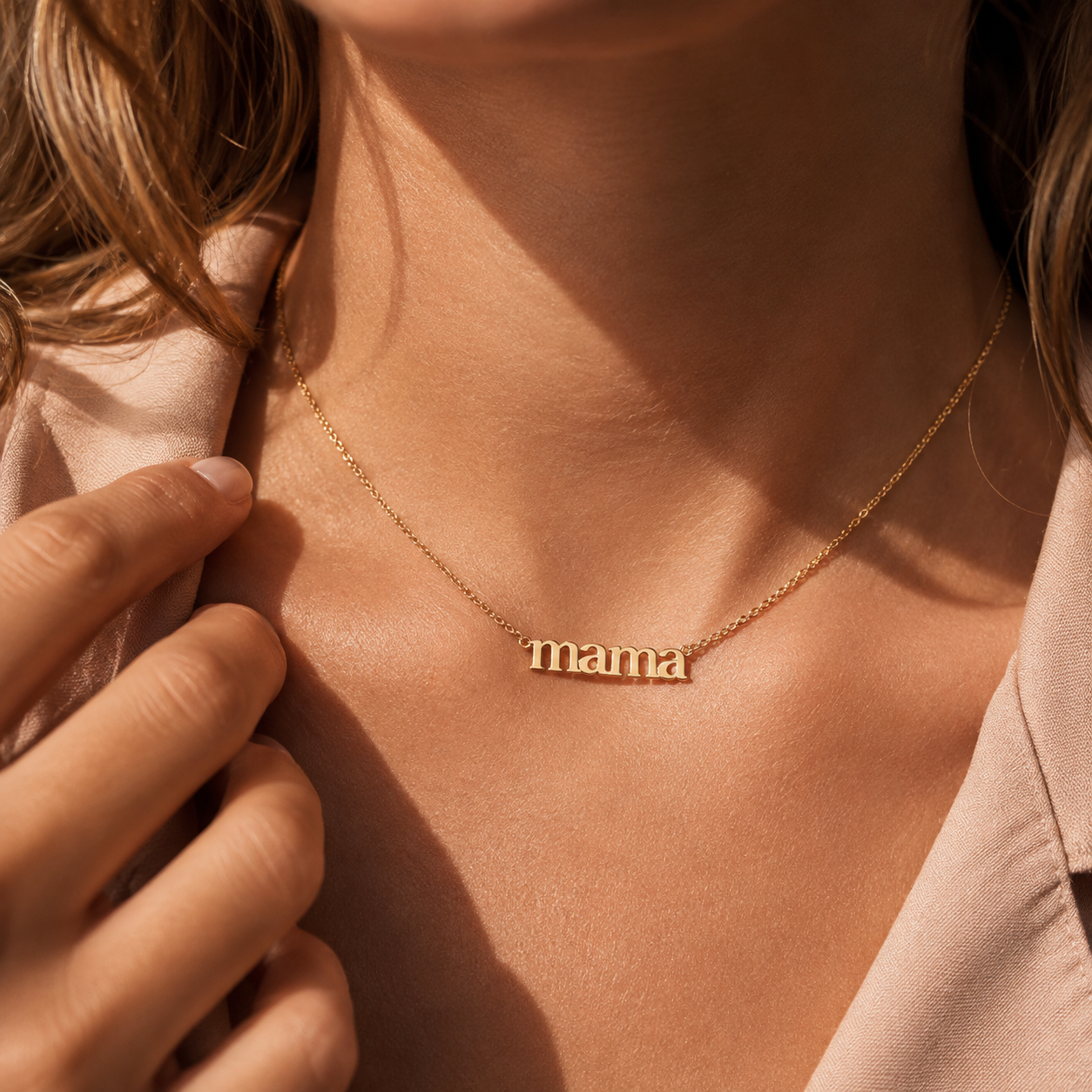 Mama Necklace