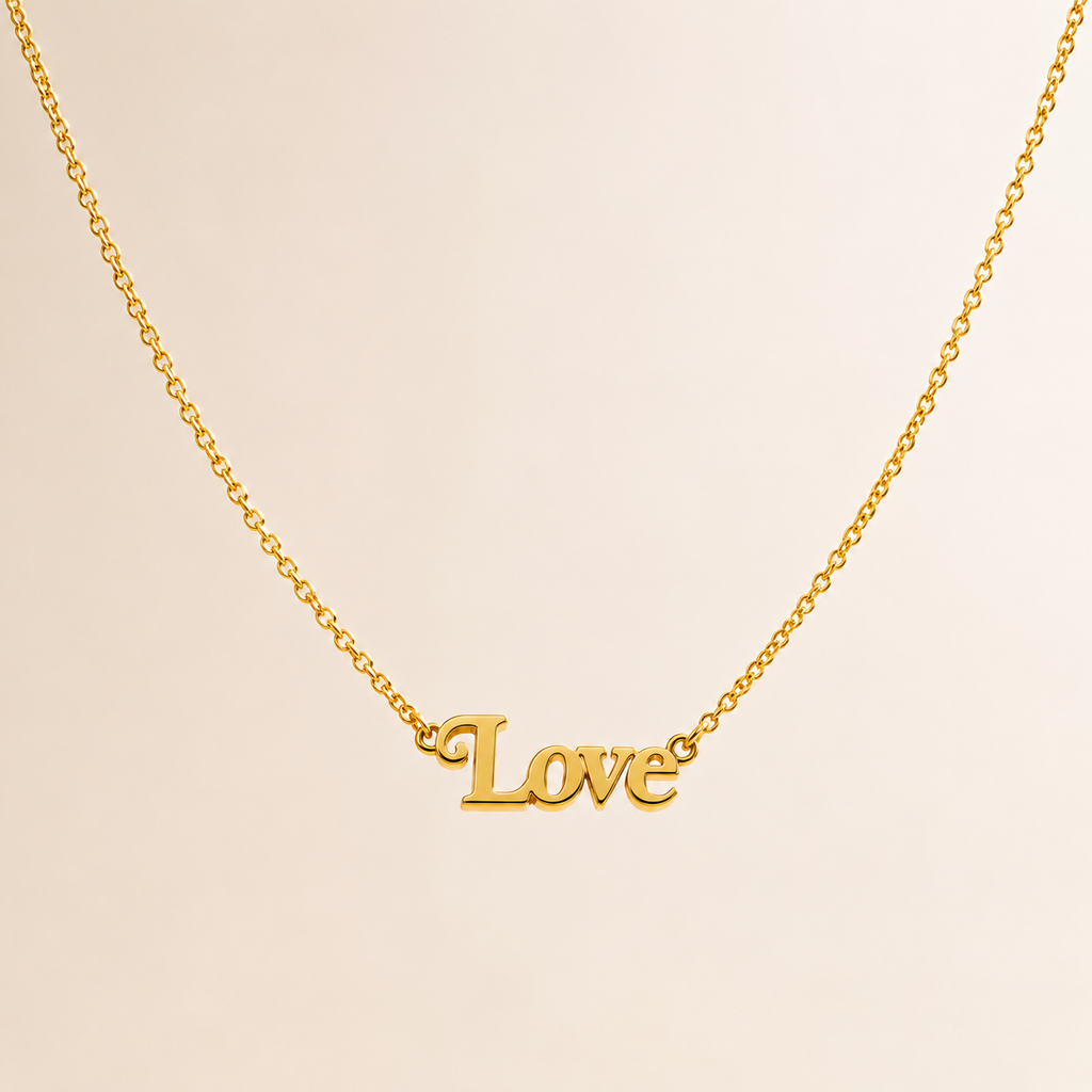 Amour Necklace