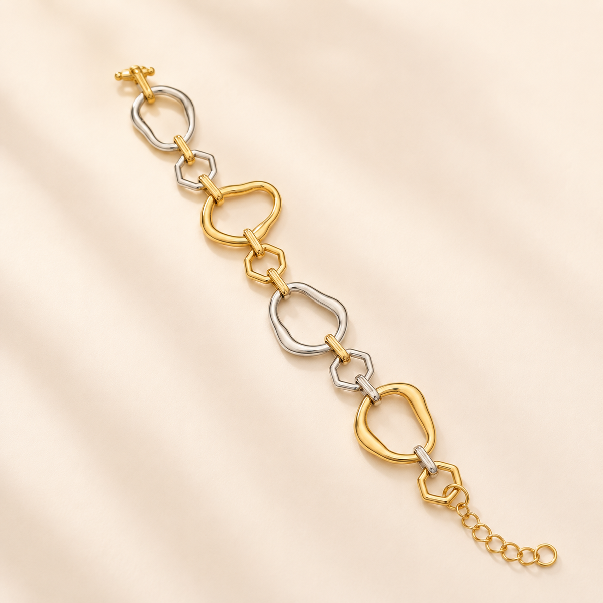 Mira Link Bracelet
