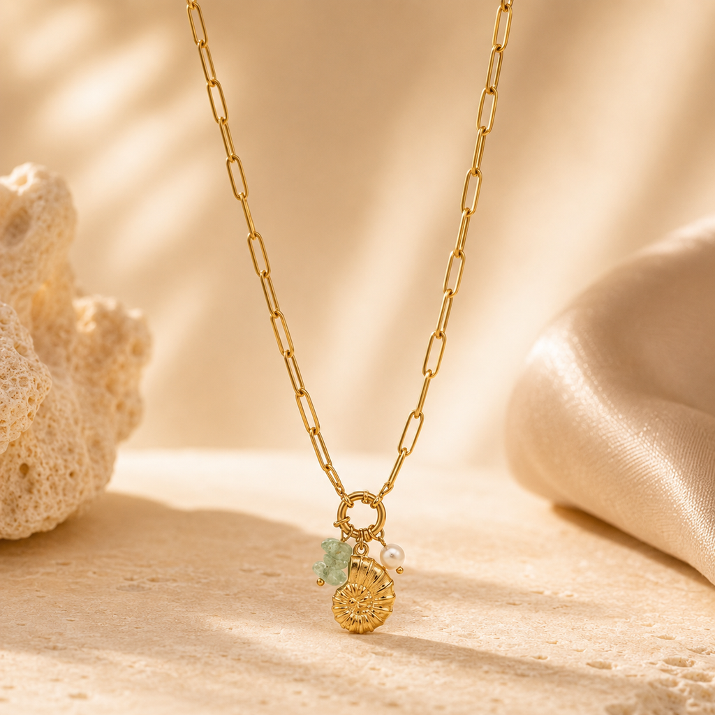 Coastline Verde Necklace