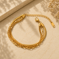 Soft Curve Chain Bracelet