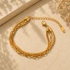 Soft Curve Chain Bracelet