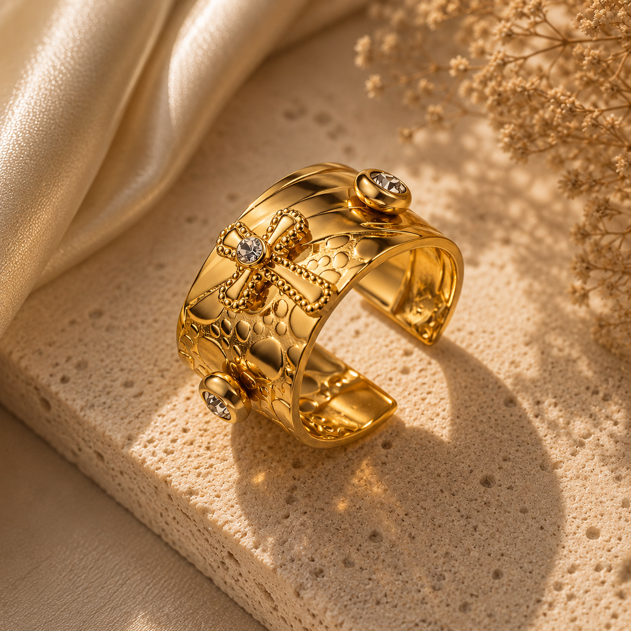 Aurelia Dome Ring – Adaptive Fit