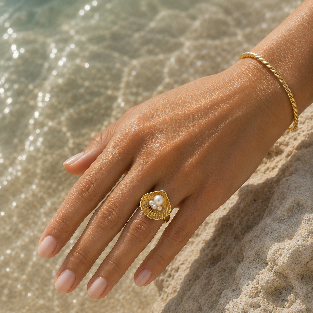 Amora Shell Ring