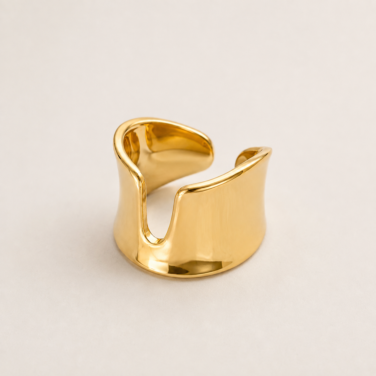 Delphine Gold Ring