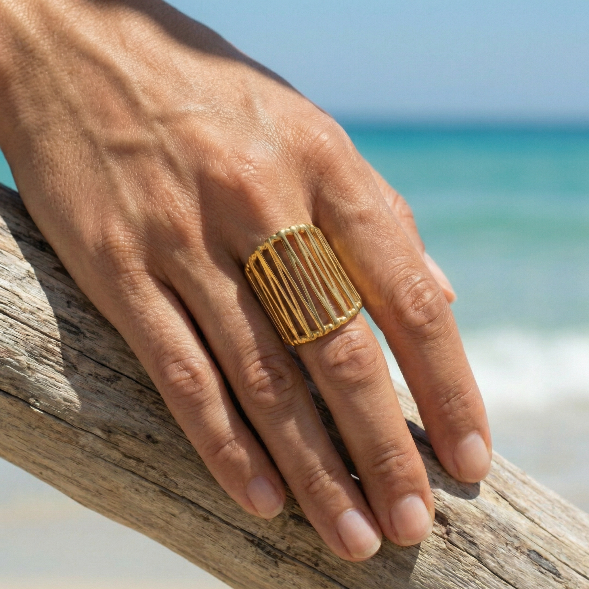 Imperia Gold Band – Structured Fit