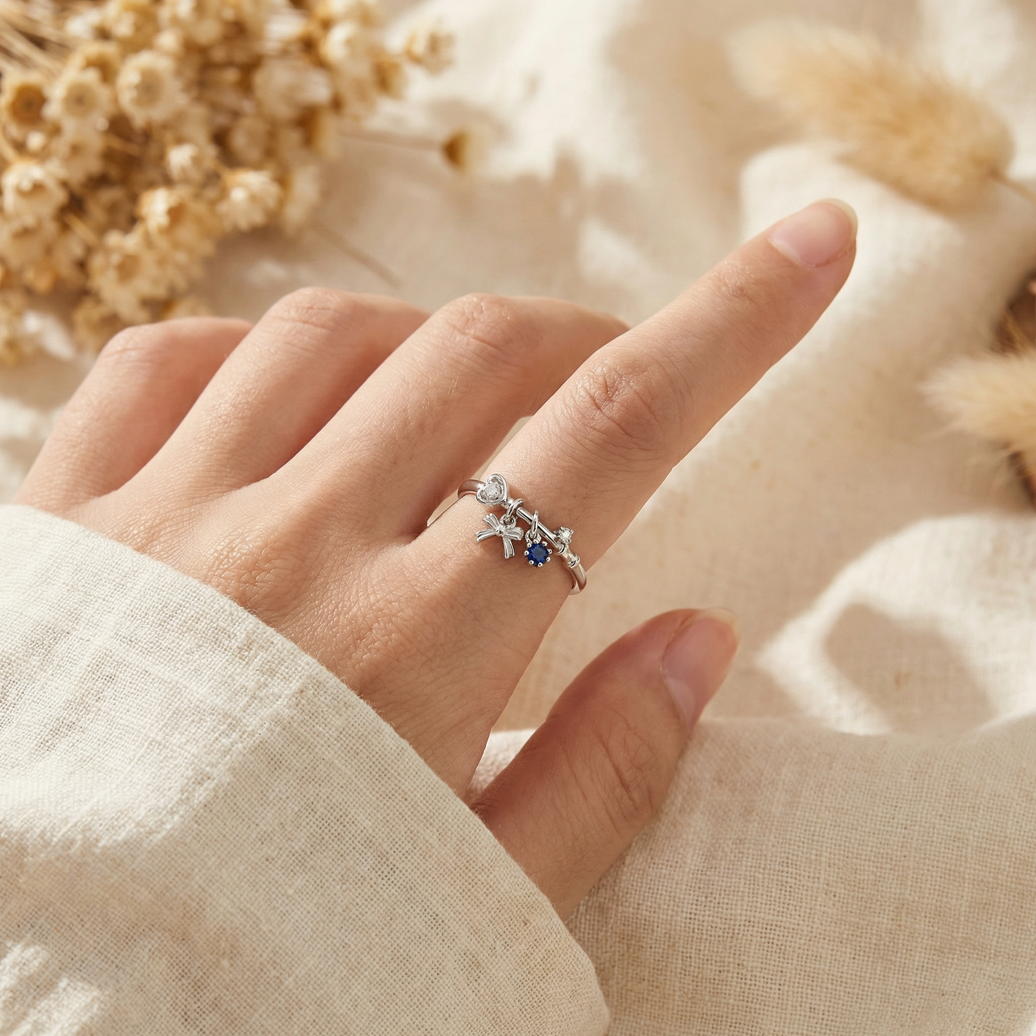 Lumière Charm Ring – Silver