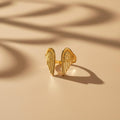 Solenne Roman Ring – Structured Fit