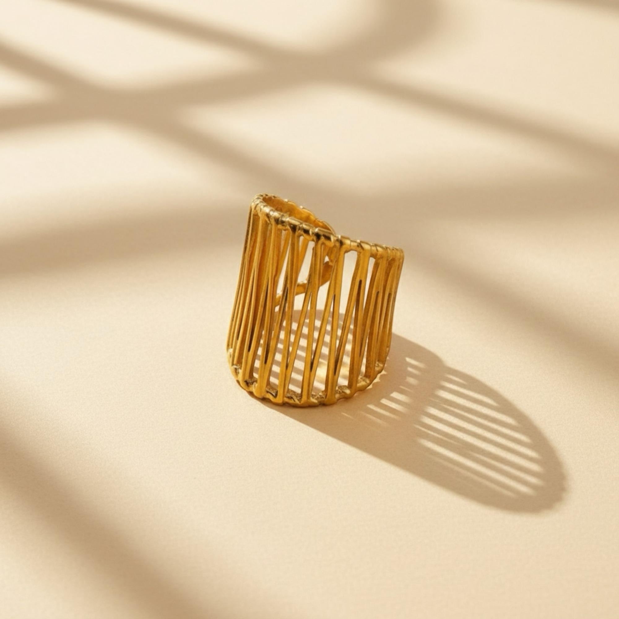 Imperia Gold Band – Structured Fit