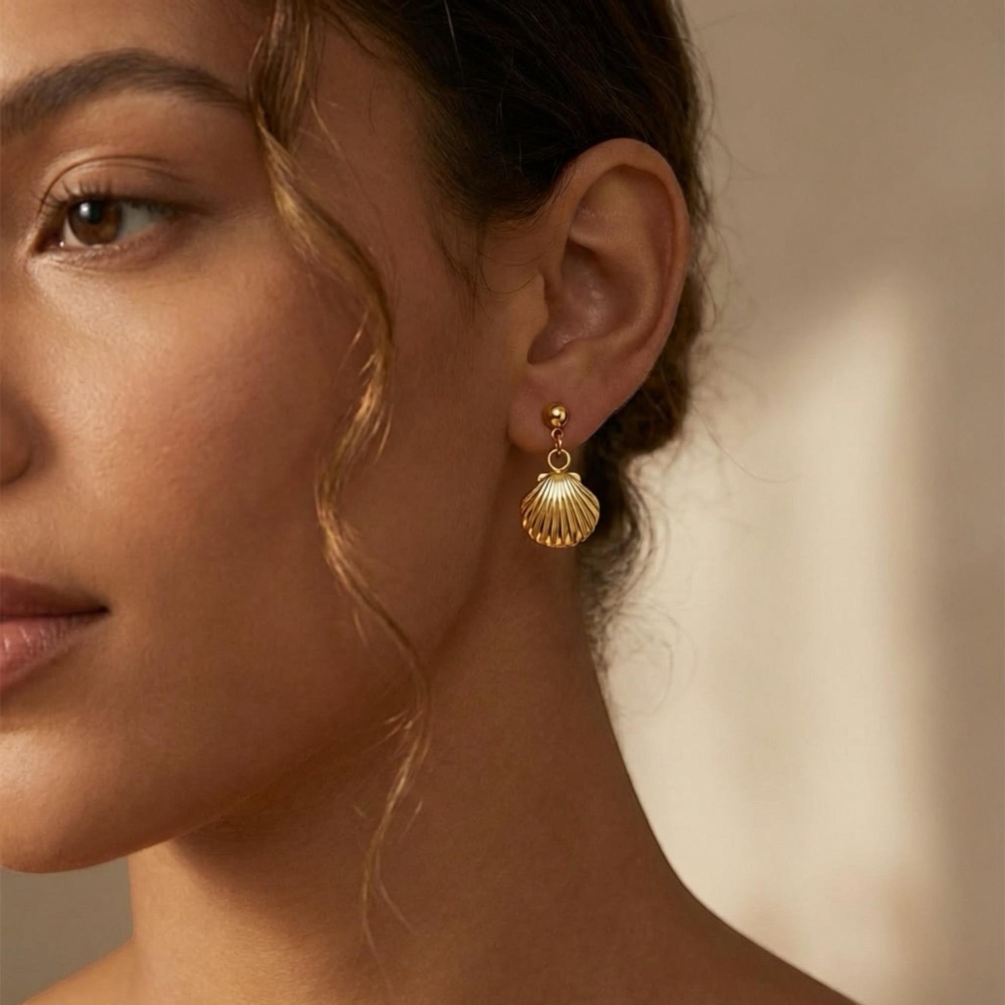 Shell Shape Drop Earrings